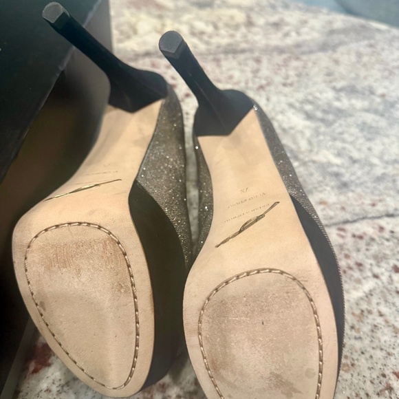 Brian Atwood Silver/Black Heels size 7 1/2 Practically new ..Worn once. - Picture 5 of 10